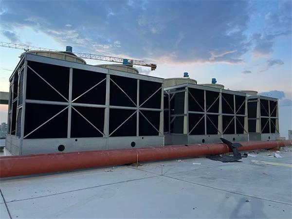 密閉式冷卻塔可拆分成哪幾部分?(濕式冷卻塔可分為哪幾類)